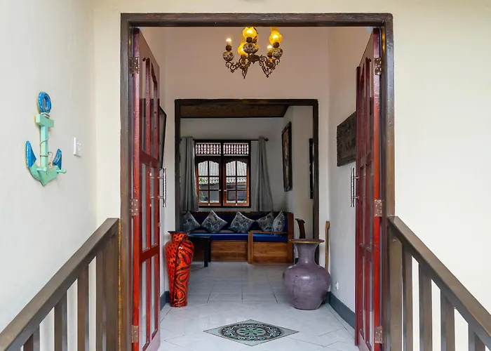 Villa Ponder - The